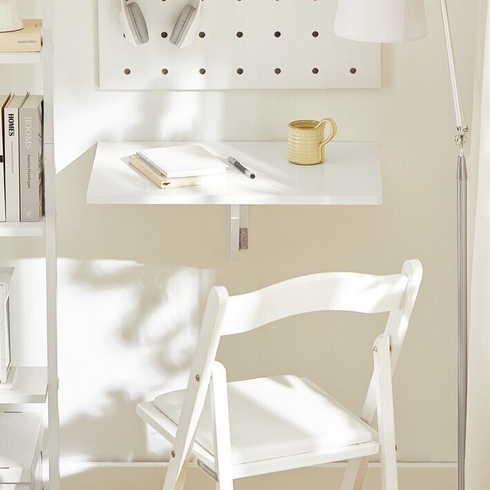 Lelarni Floating Wall Desk - White